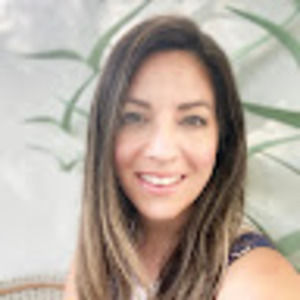 Meet your Posher, Dr. tracey